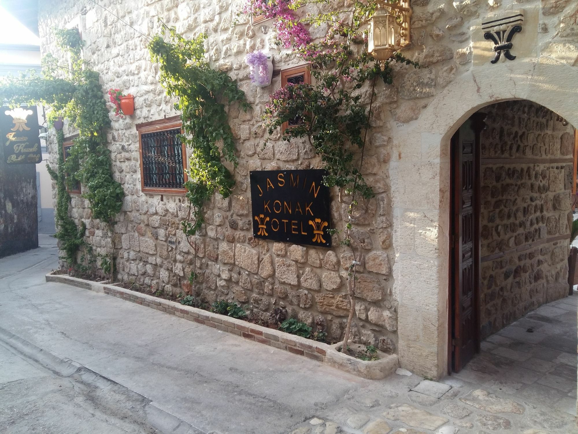 Jasmin Konak Otel Antakya Extérieur photo